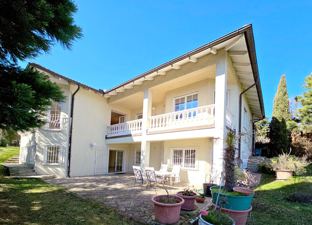 3400_benesch_haus_seitl_terr