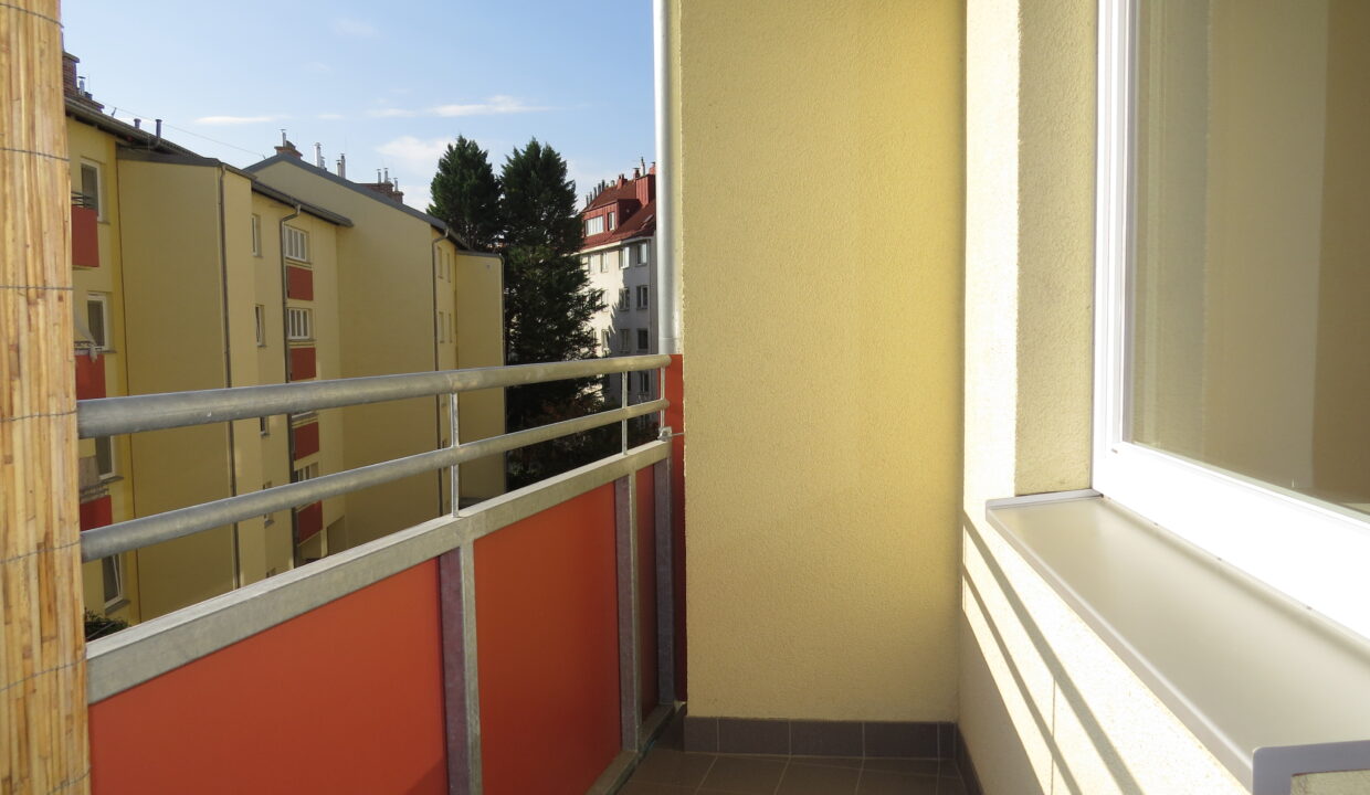 19_greinerg_balkon