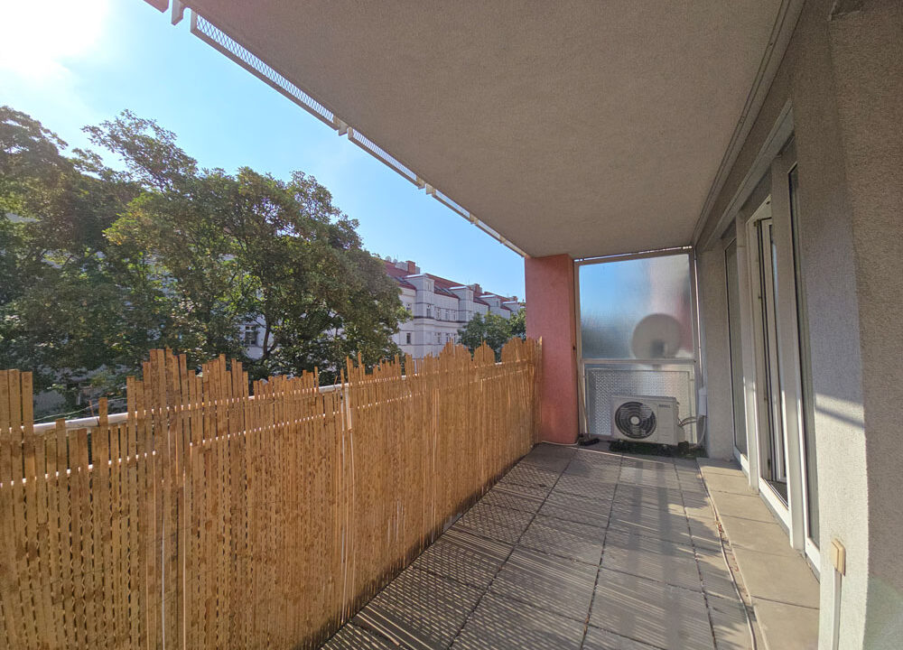 1200_leystr_loggia