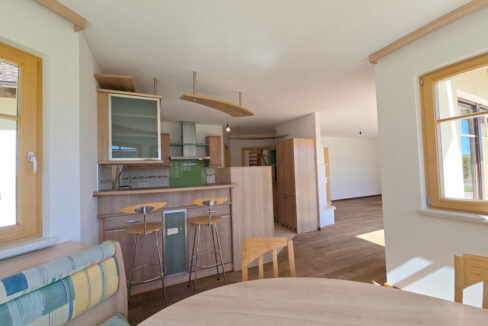 3701_grosswiesen_essplatz_kue_wzi