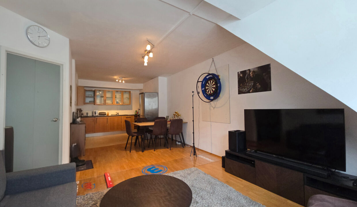 08_piaristeng_wzi_kue