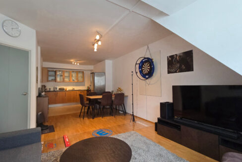 08_piaristeng_wzi_kue