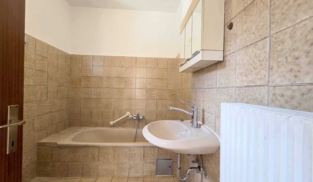 2011_untermall_bad_wanne